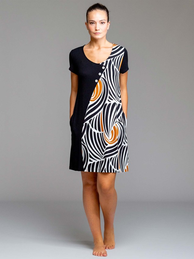 Vestido de Praia com Padr�o