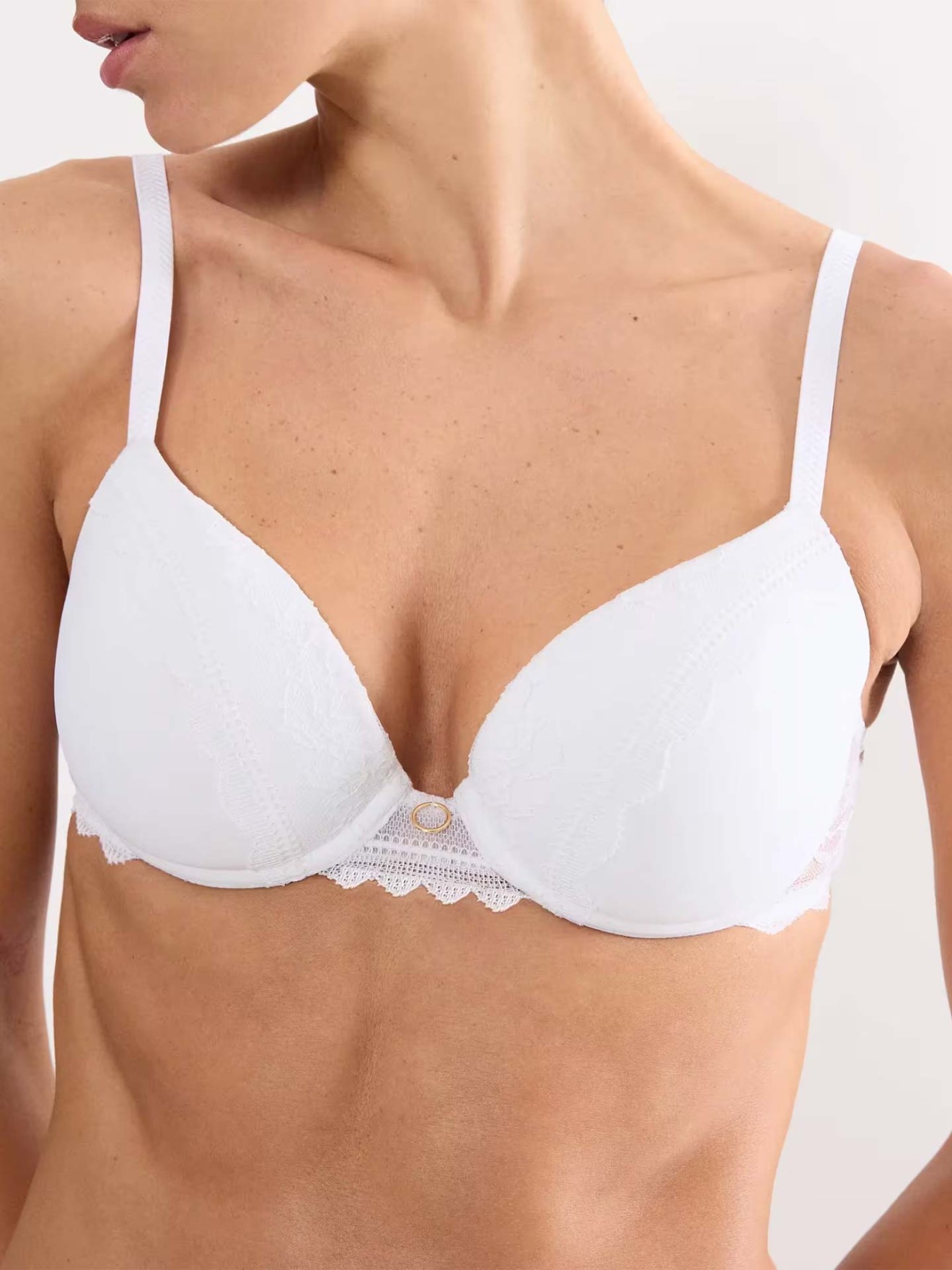 Soutien Comfort Allure em Renda