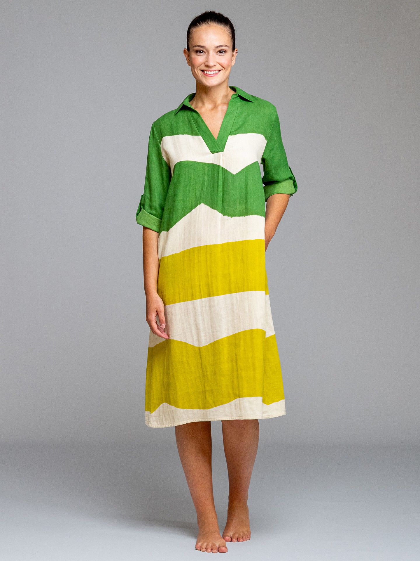 Vestido de Praia com Gola de Camisa
