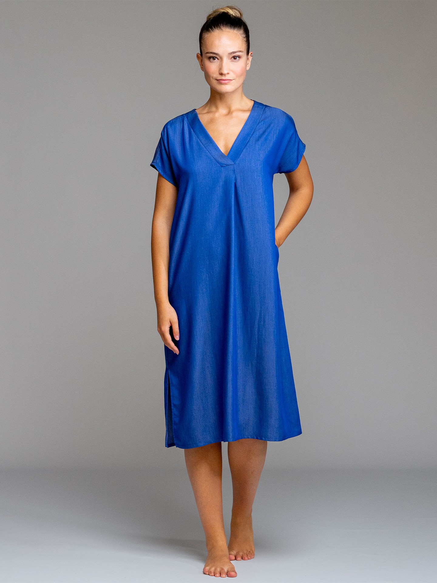 Vestido Midi com Decote em V«