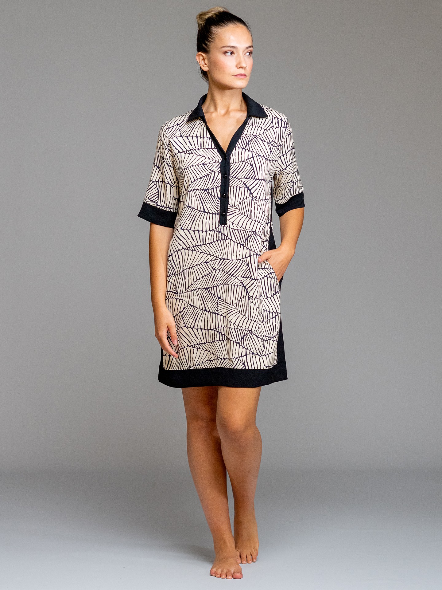 Vestido de Praia com Padrão