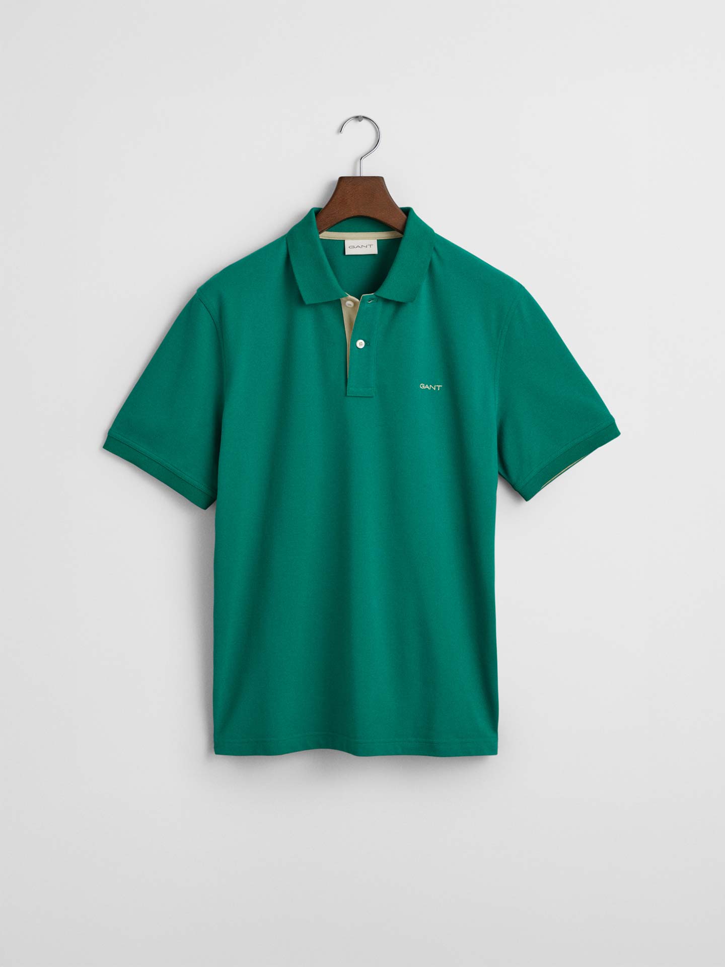 Polo com Log�tipo Bordado