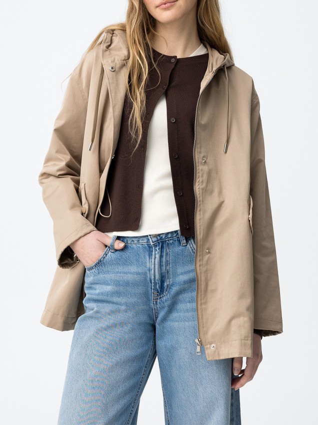 Parka com Capuz Ajust�vel