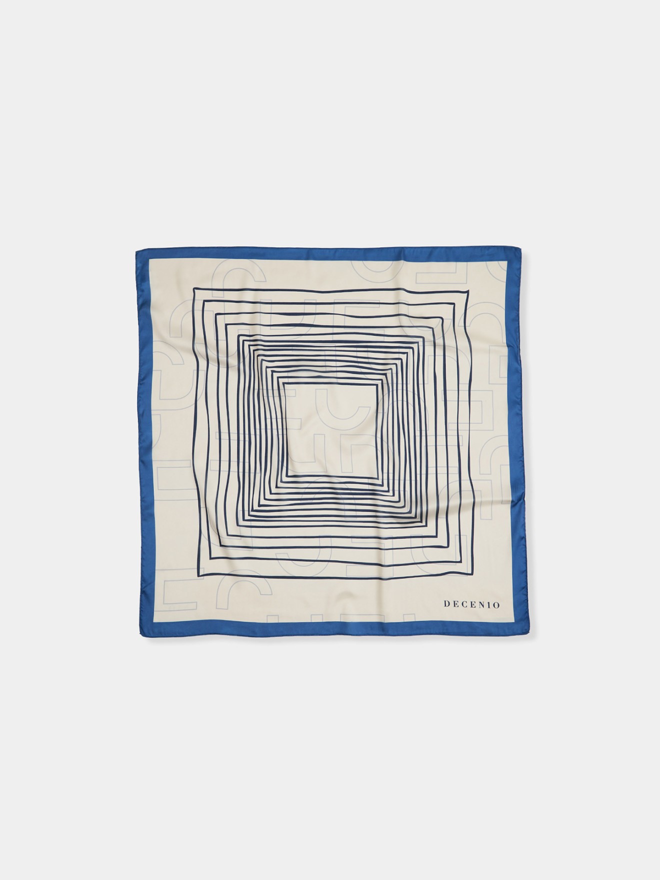 Lenço Quadrado com Estampado