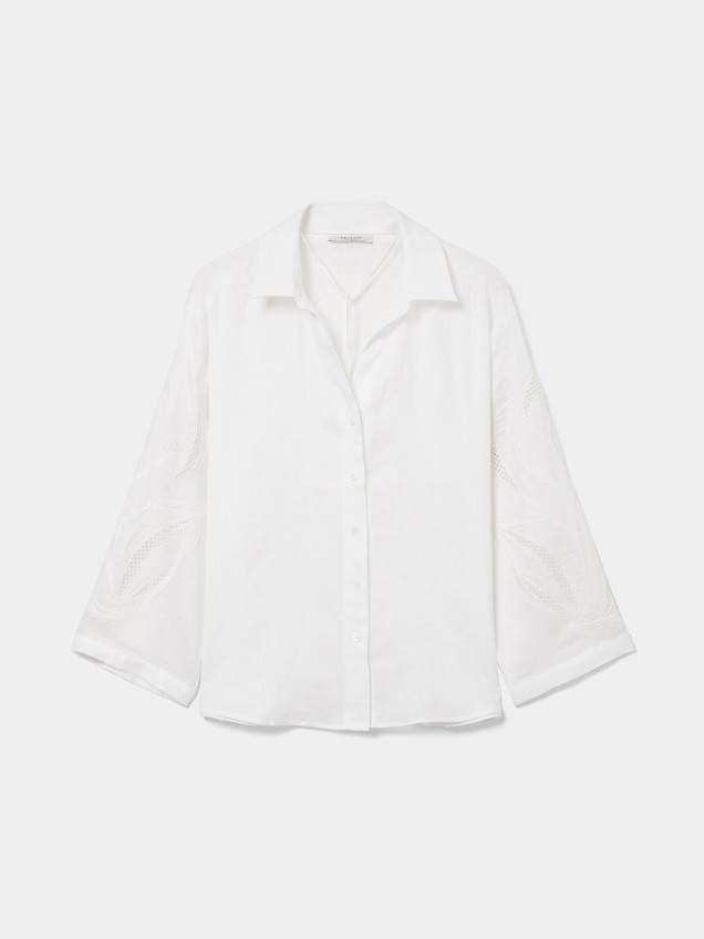 Camisa com Mangas Bordadas