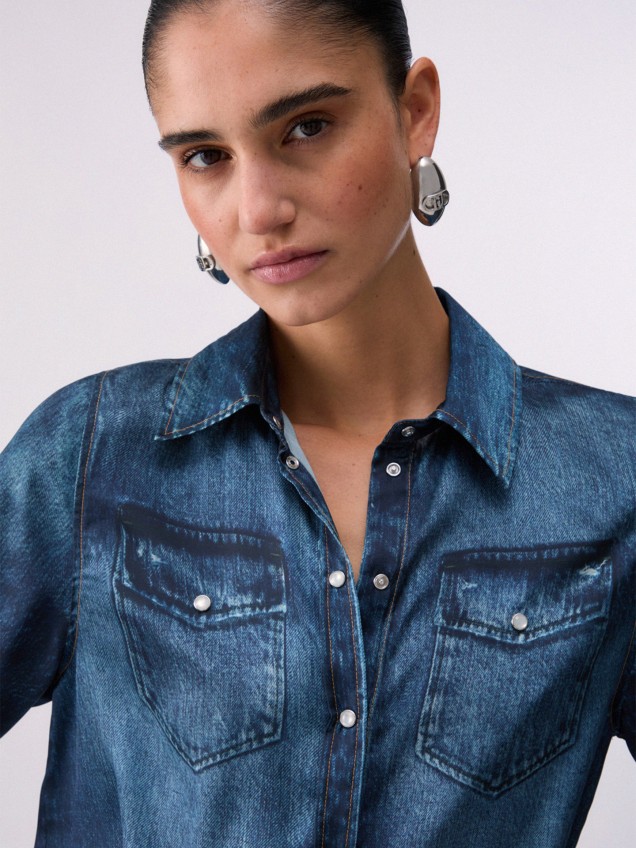Camisa de Cetim Estampada