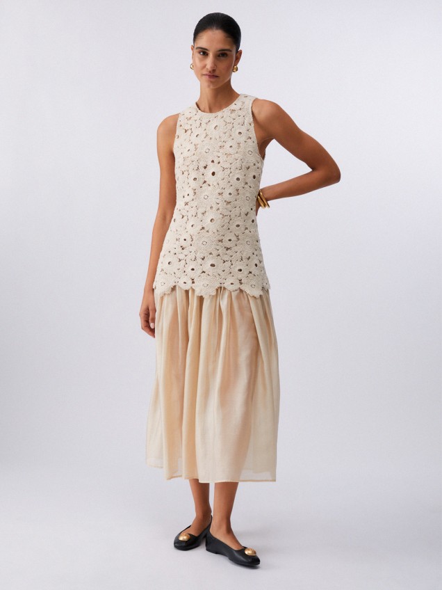Vestido Midi com Renda Macramé