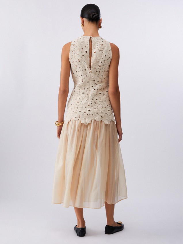 Vestido Midi com Renda Macramé