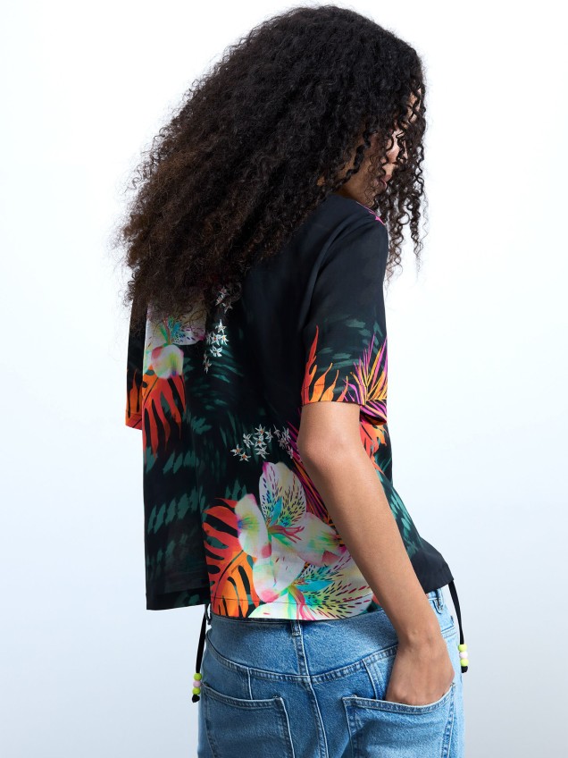 Camisa com Estampado Tropical