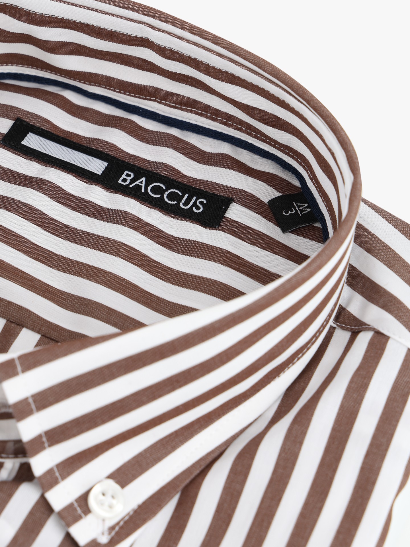 Camisa de Manga Curta às Riscas