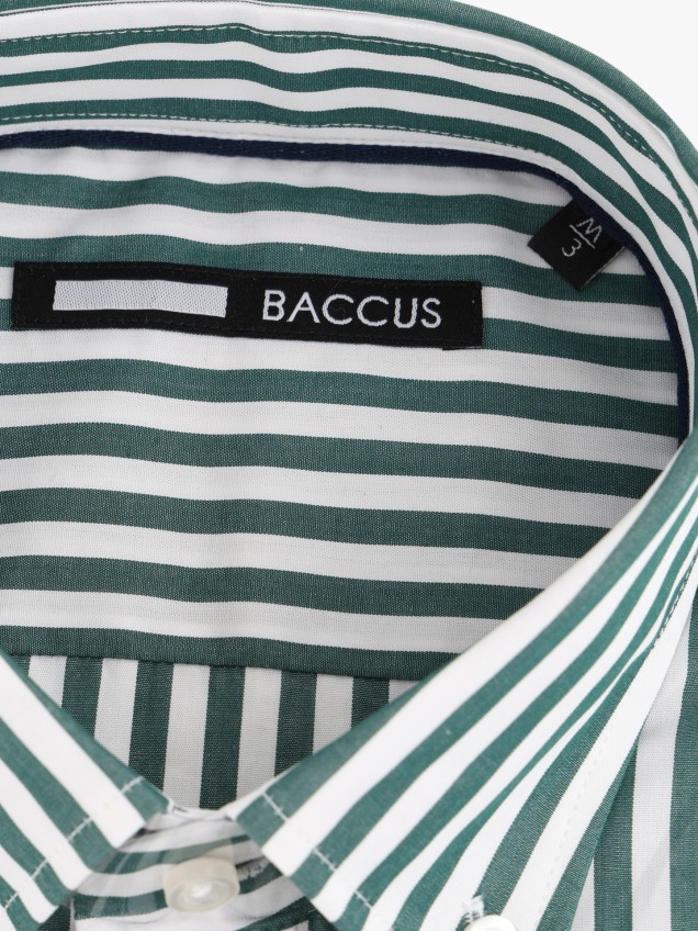 Camisa de Manga Curta às Riscas