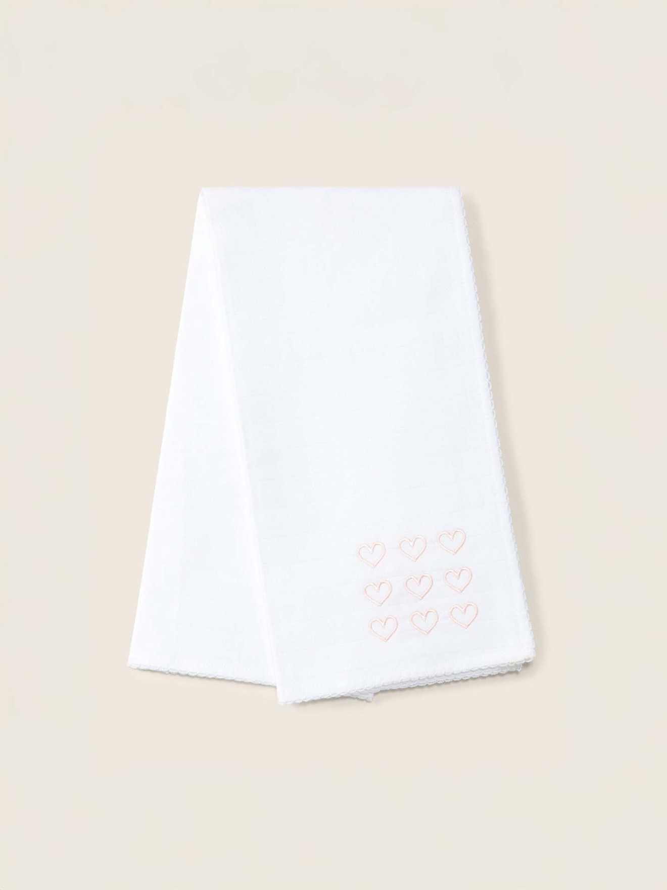 Fralda de Pano com Corações Bordados
