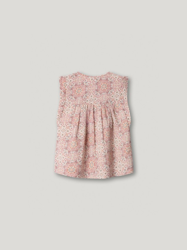 Blusa com Padrão Floral e Bordado