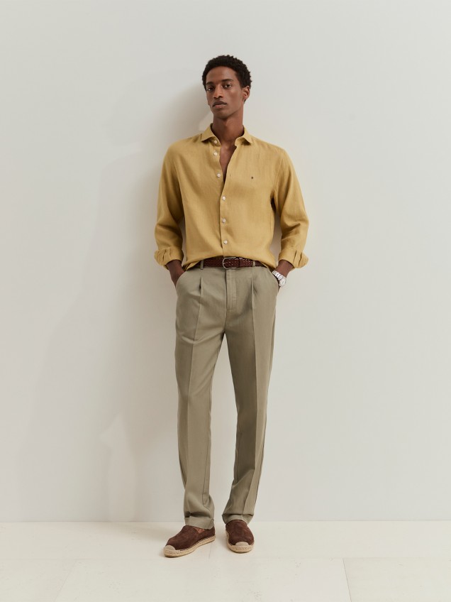 Calças Chino de Sarja Regular Fit