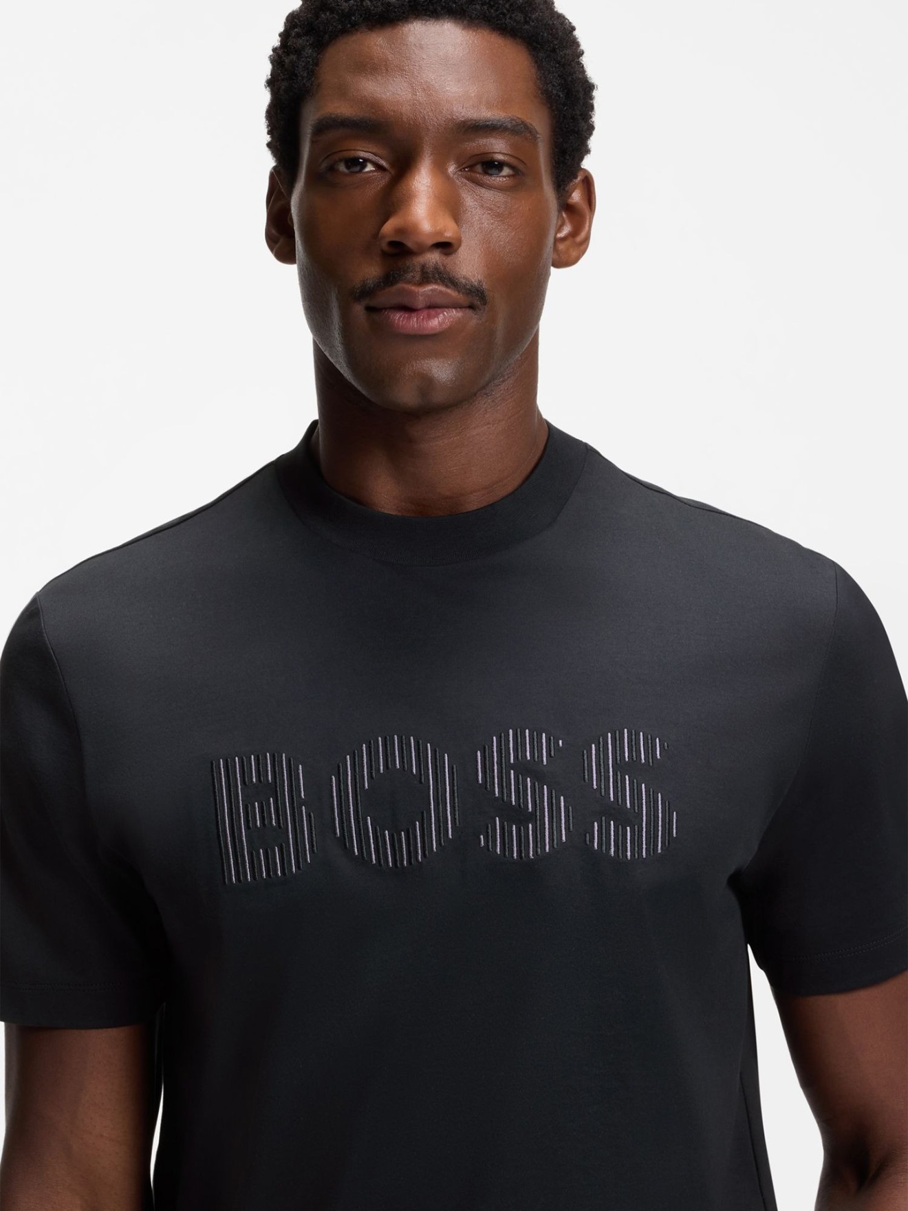T-shirt com Logo Estampado