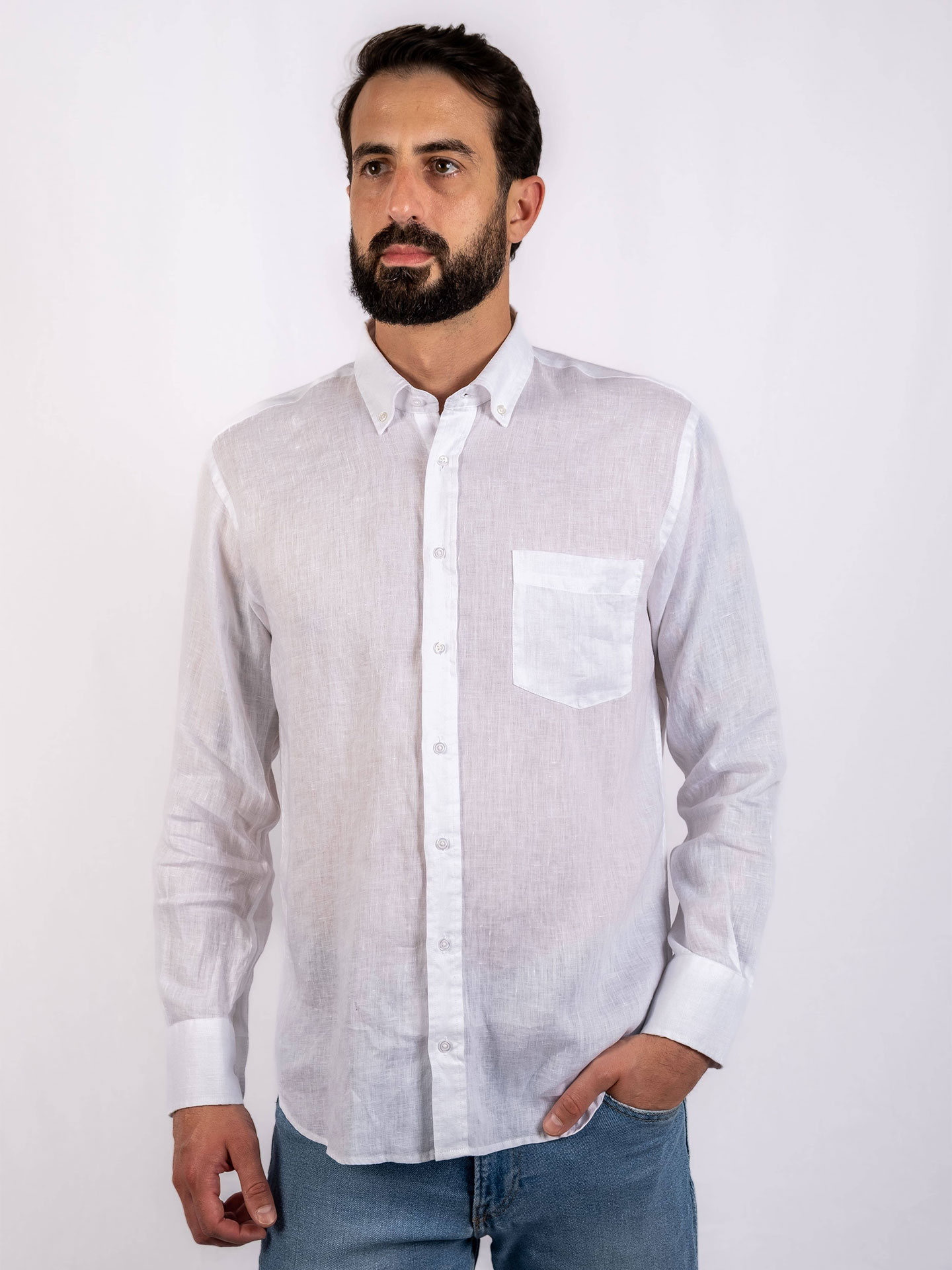 Camisa em Linho Regular Fit