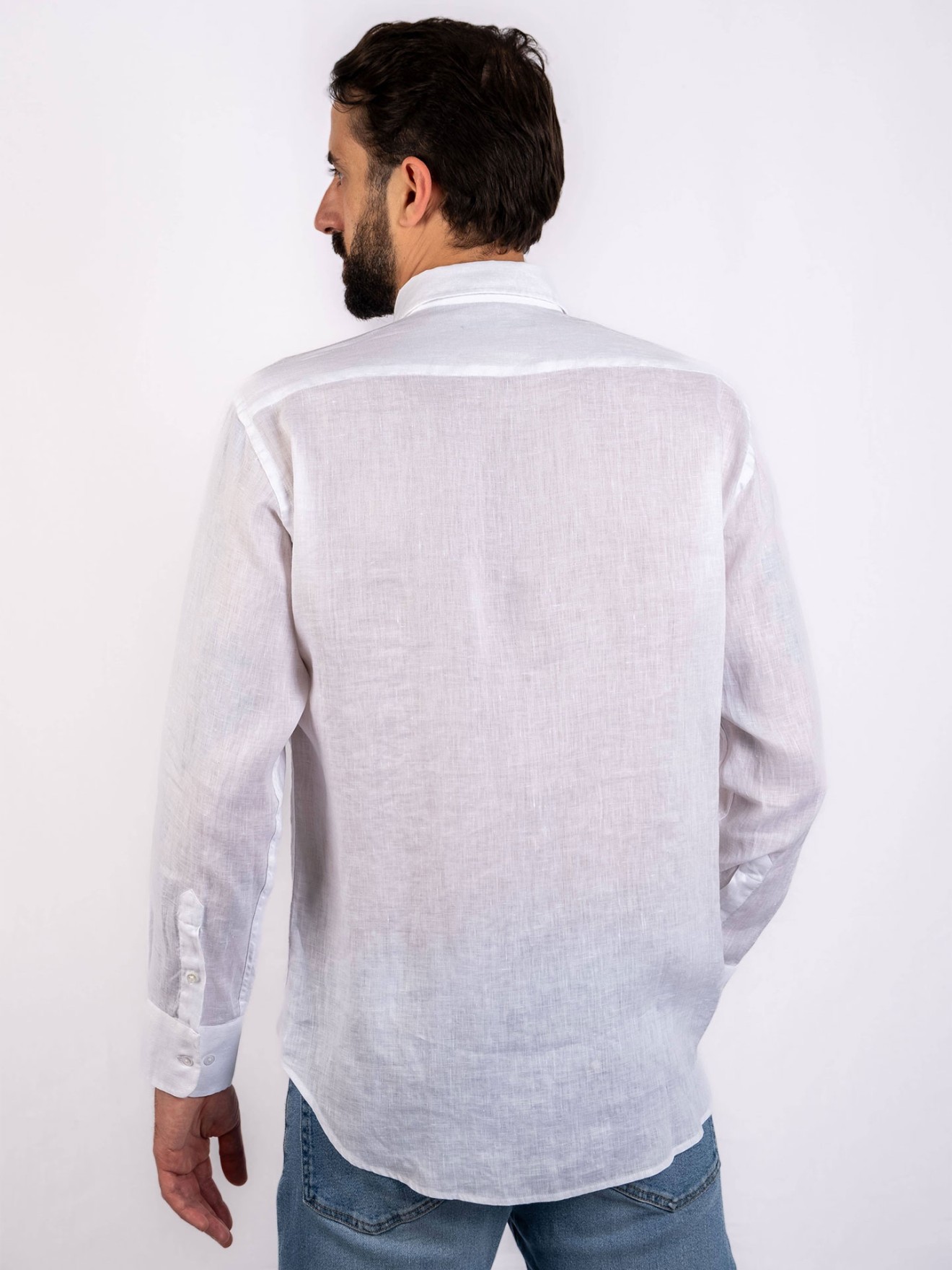 Camisa em Linho Regular Fit