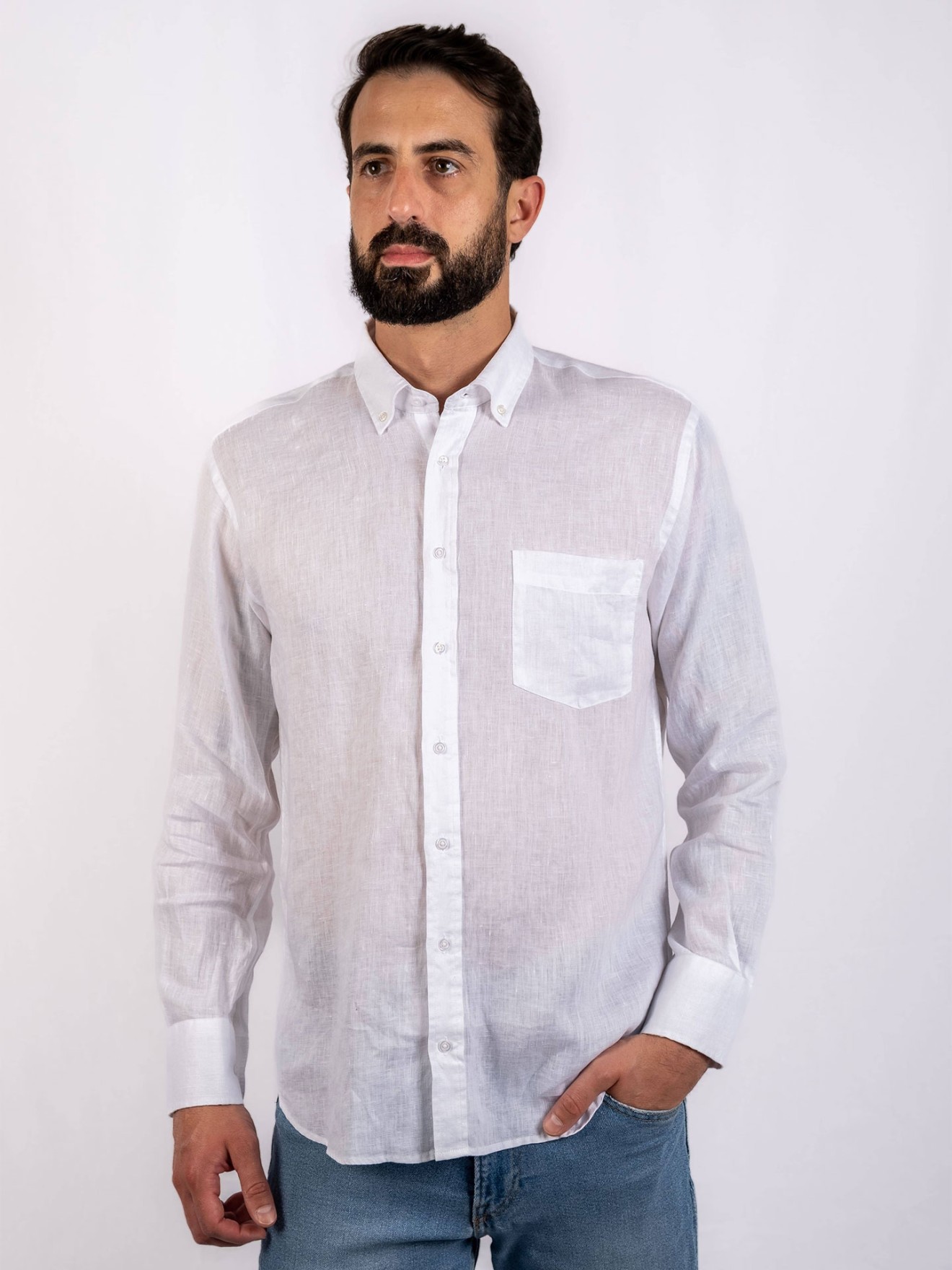 Camisa em Linho Regular Fit