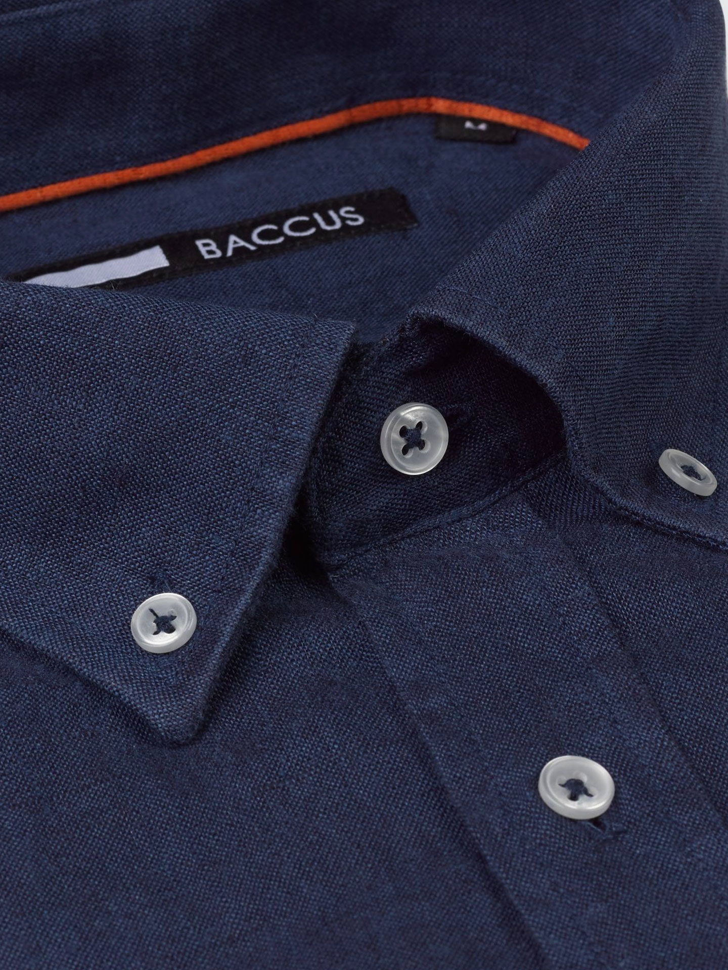 Camisa em Linho Regular Fit