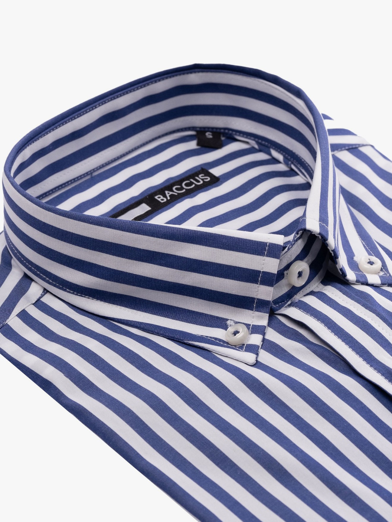 Camisa �s Riscas