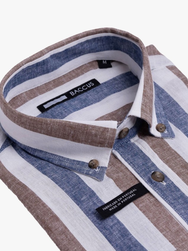 Camisa às Riscas