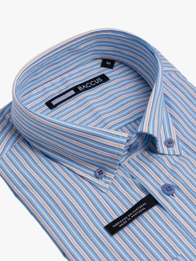 Camisa às Riscas
