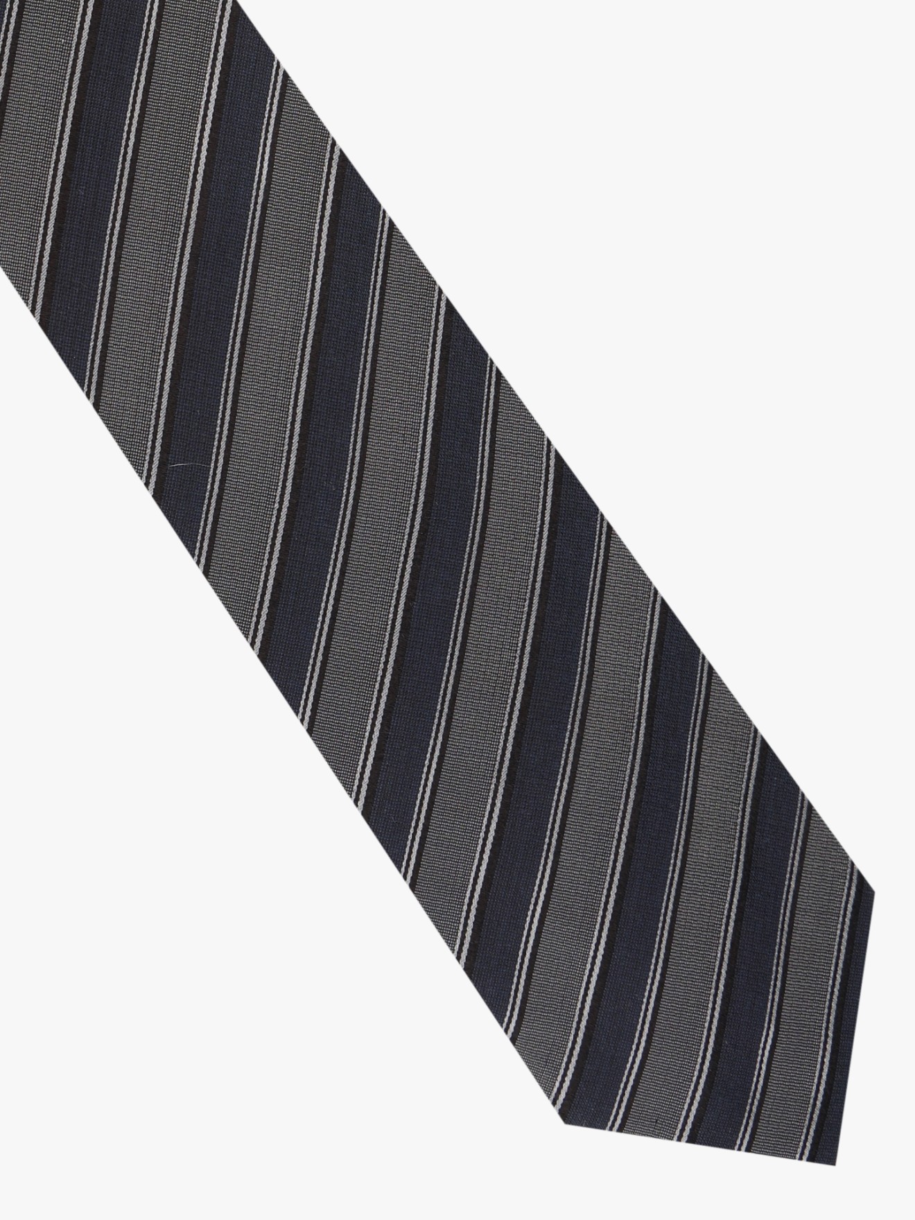 Gravata às Riscas Diagonais