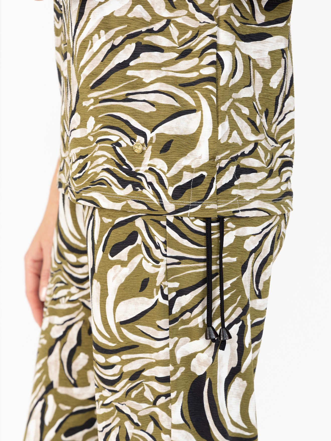 Blusa Padrão Animal