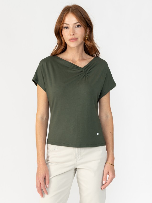 Blusa com Decote Franzido
