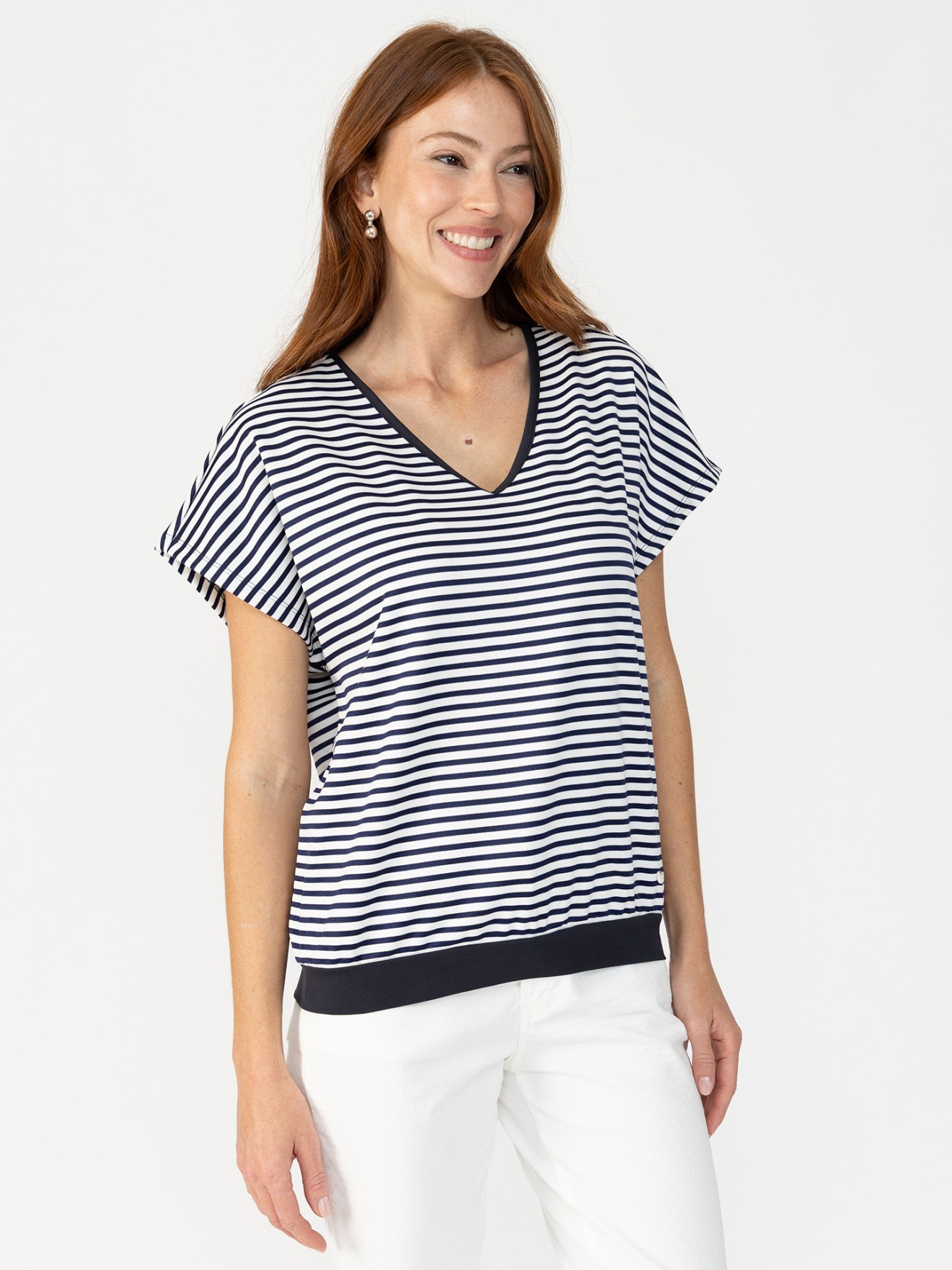Blusa �s Riscas com Manga Morcego