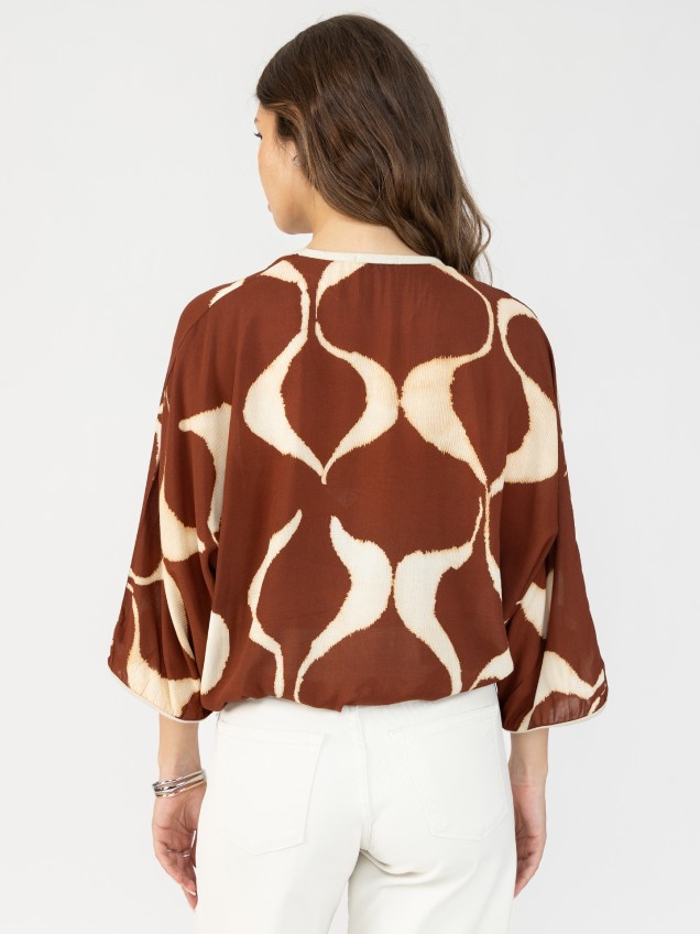Blusa com Manga Ampla