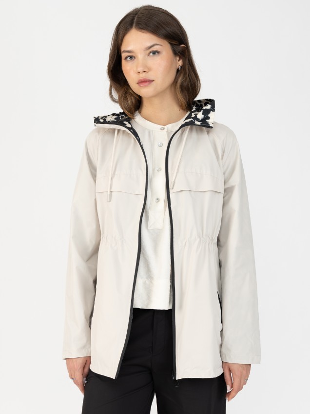 Parka Revers�vel com Capuz