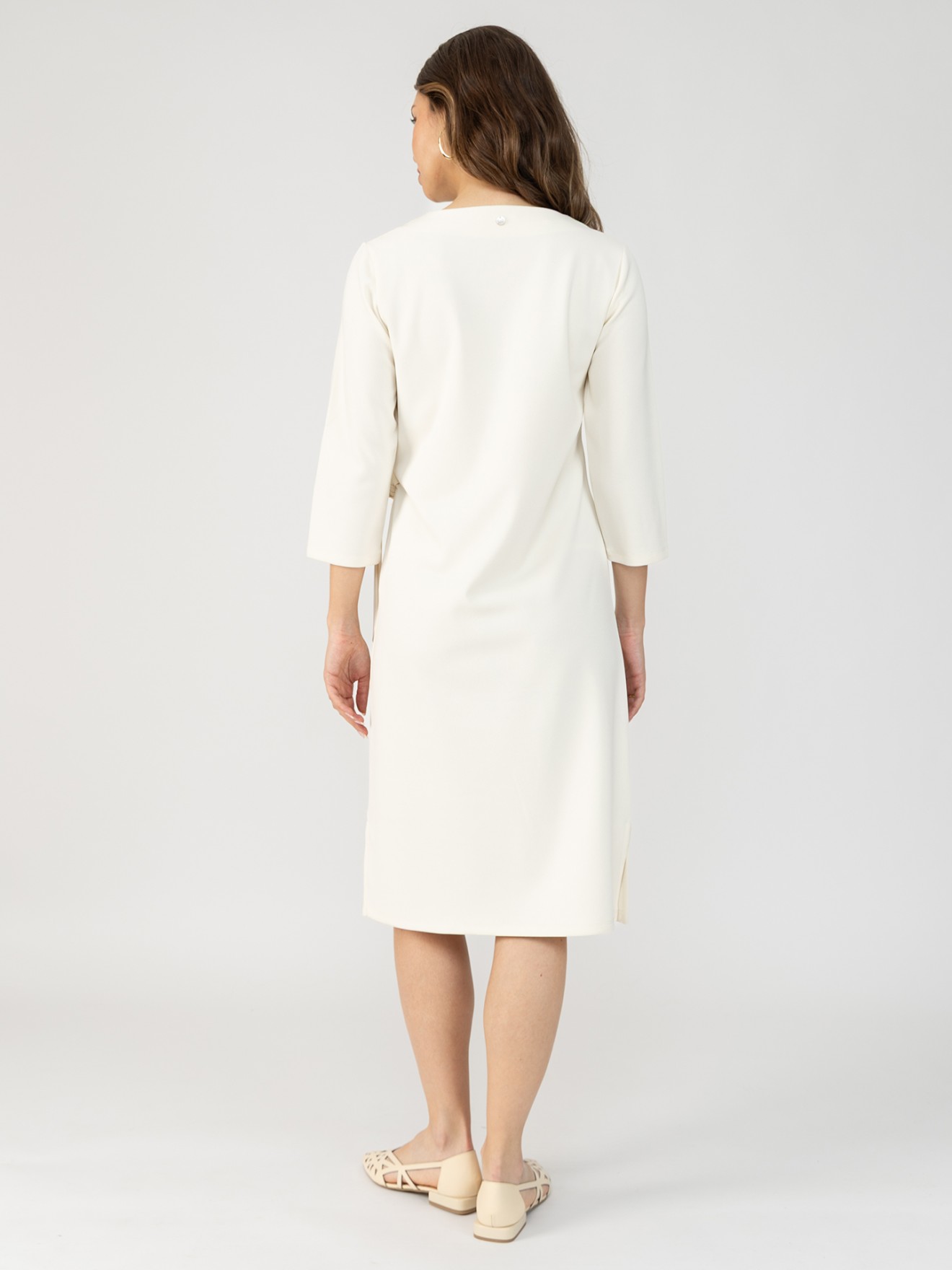 Vestido com Laçada Lateral