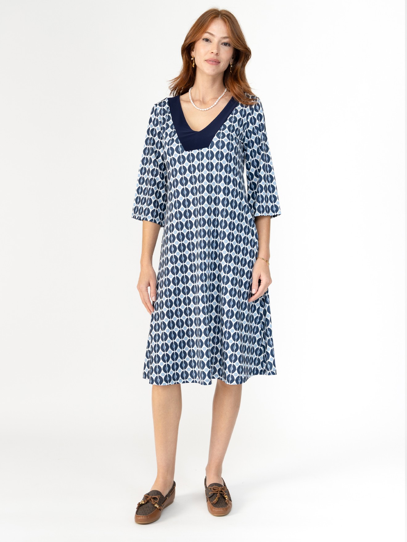 Vestido com Padrão Geométrico