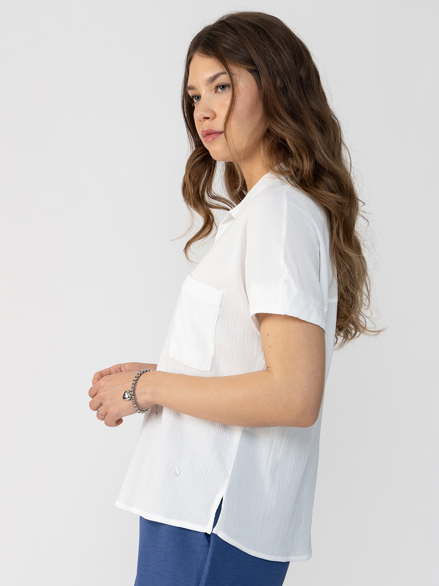 Camisa Texturizada com Bolso