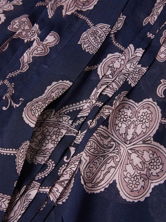 Blusa com Padrão Floral