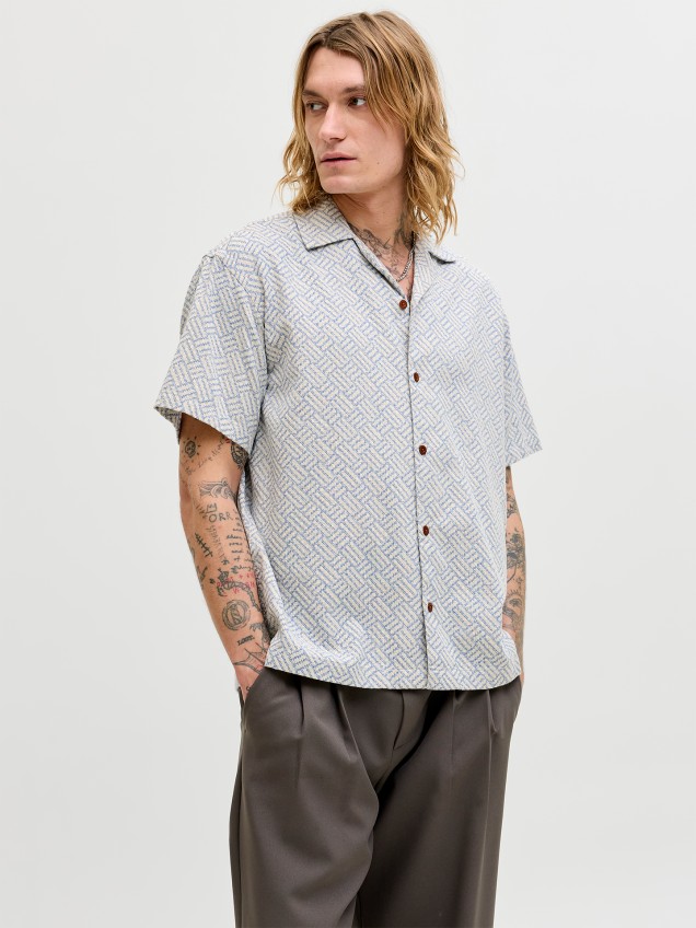 Camisa com Padrão