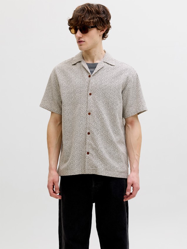 Camisa com Padrão