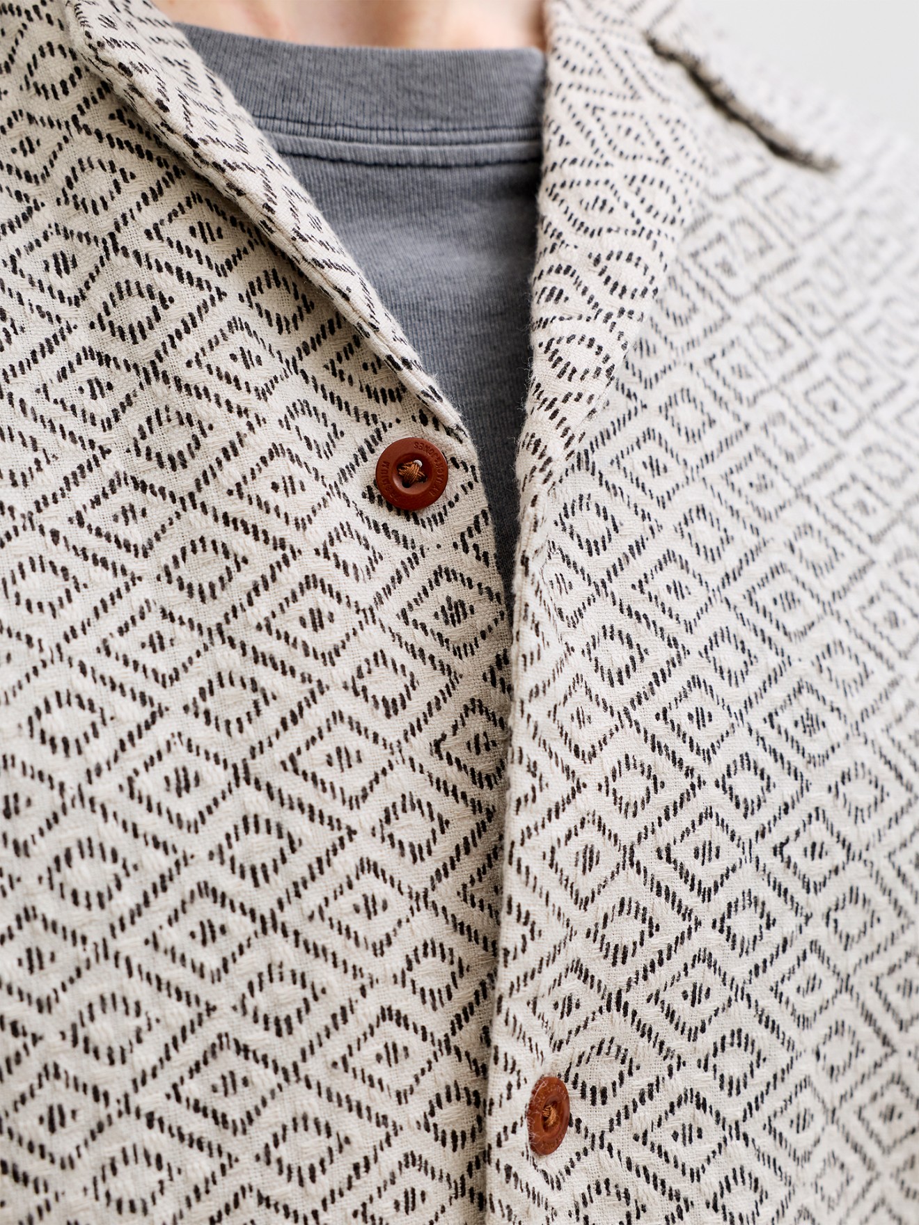Camisa com Padrão
