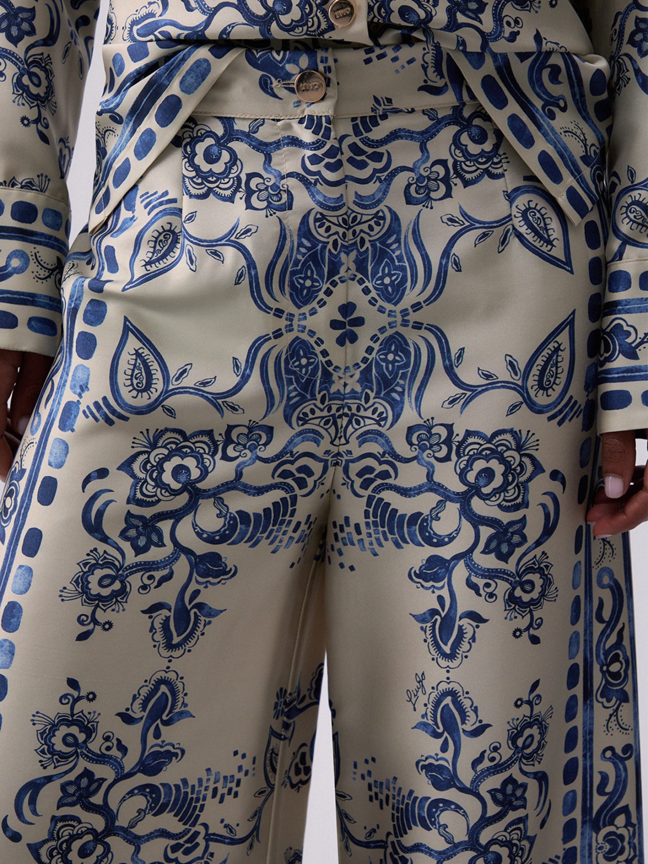 Cal�as de Perna Larga com Estampado