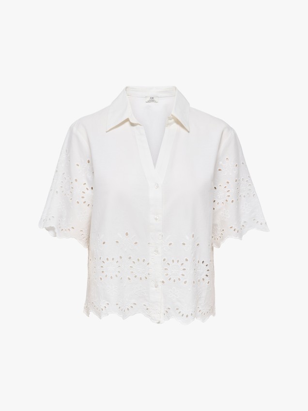 Camisa com Bordado Perfurado