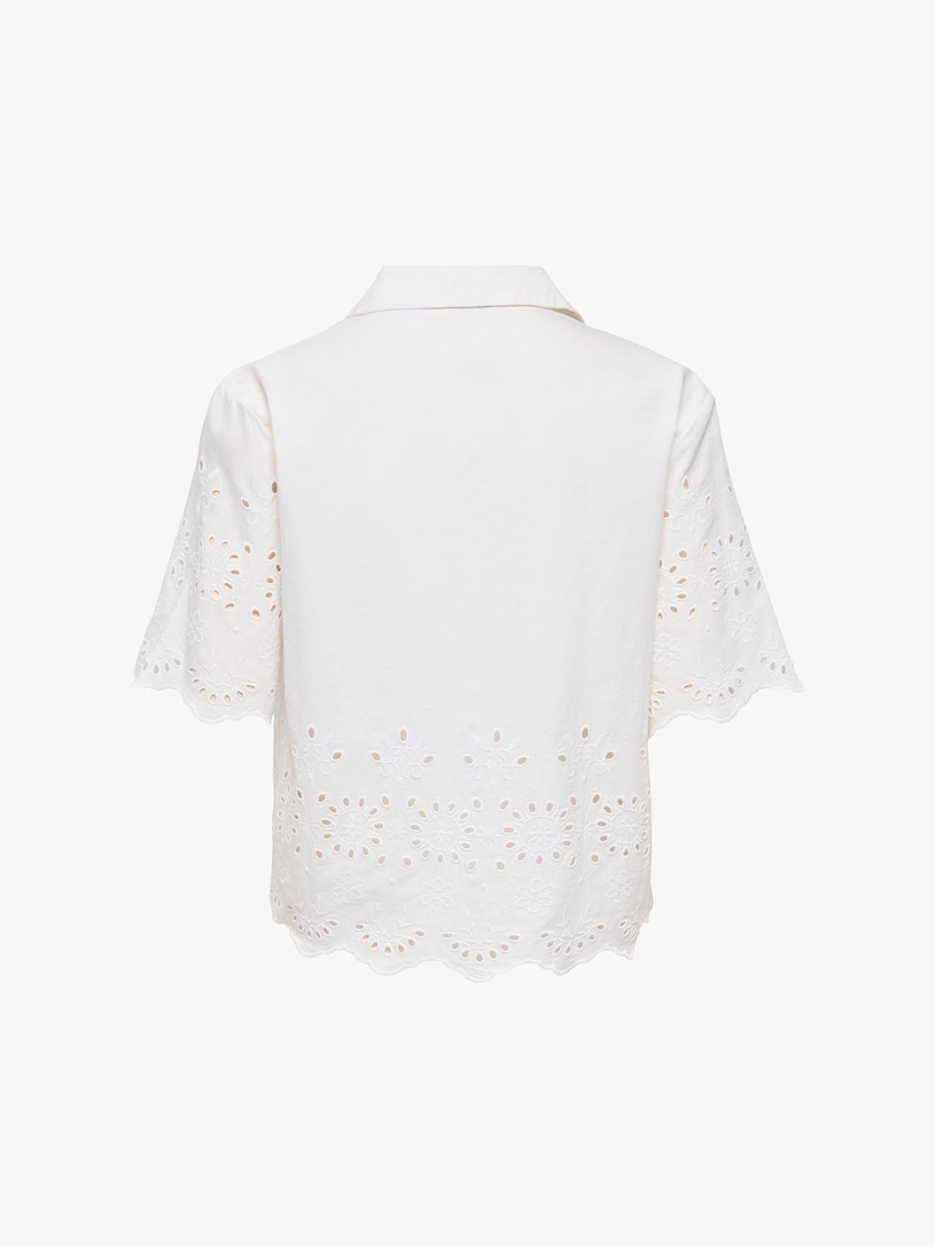 Camisa com Bordado Perfurado