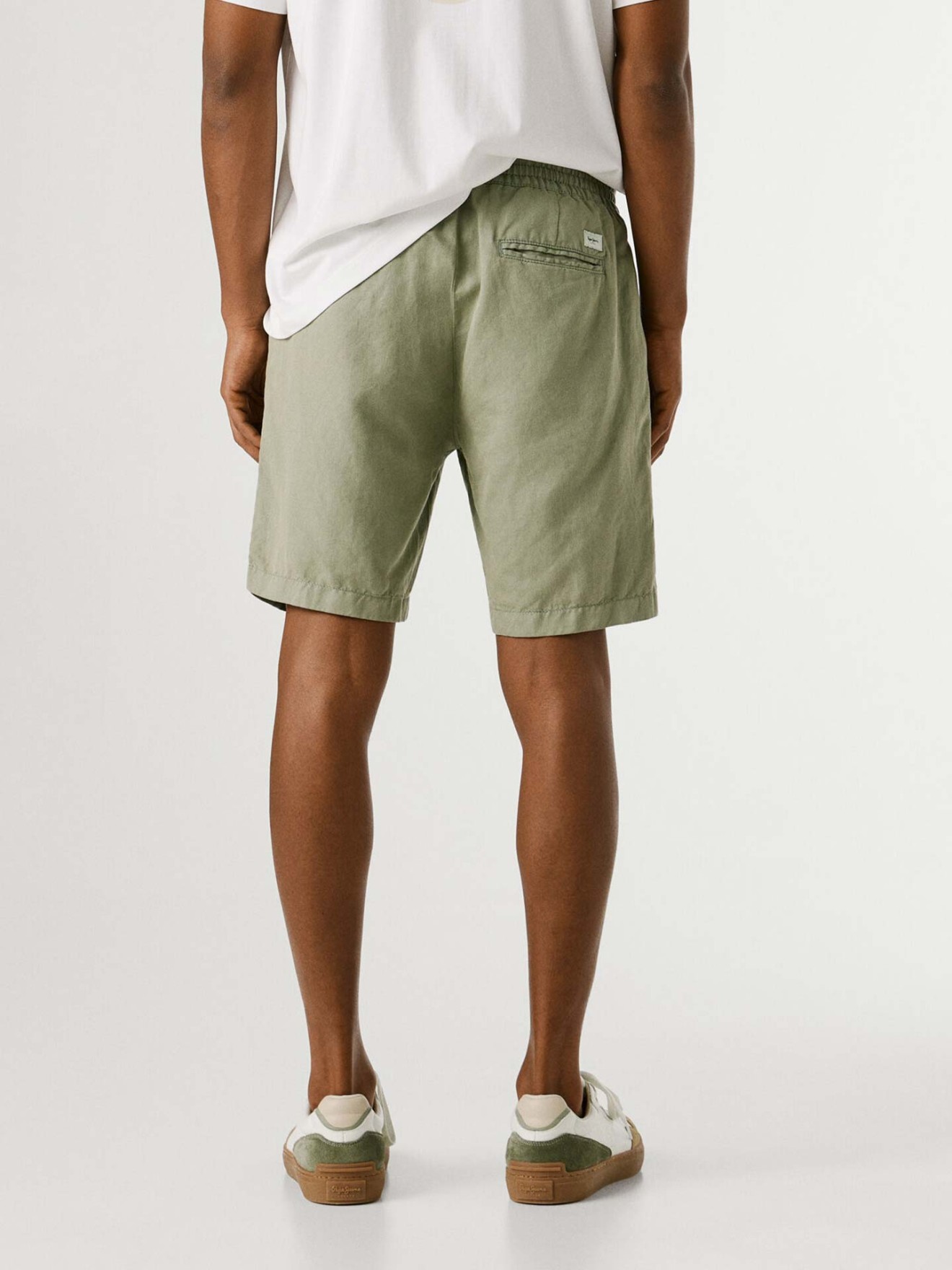 Cal��es Relaxed Fit