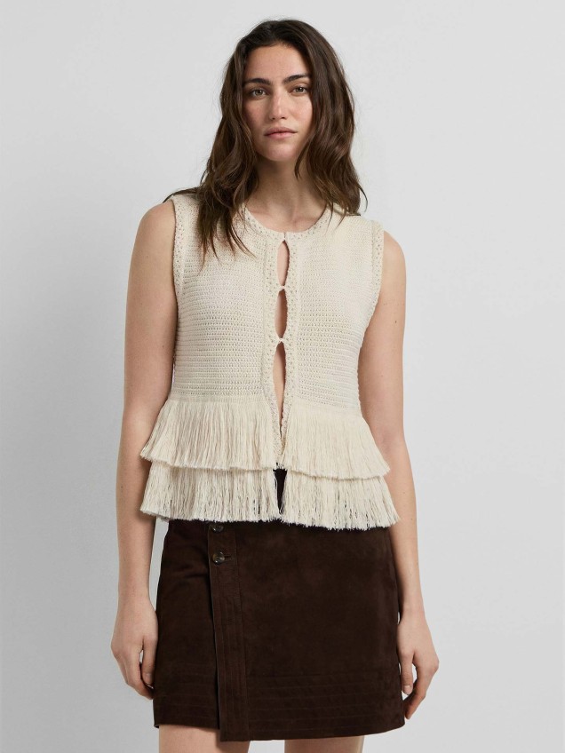 Colete de Crochet com Franjas