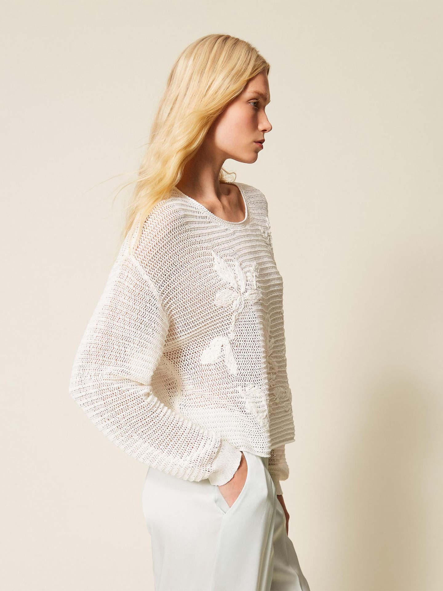 Camisola em Malha Rede com Bordados