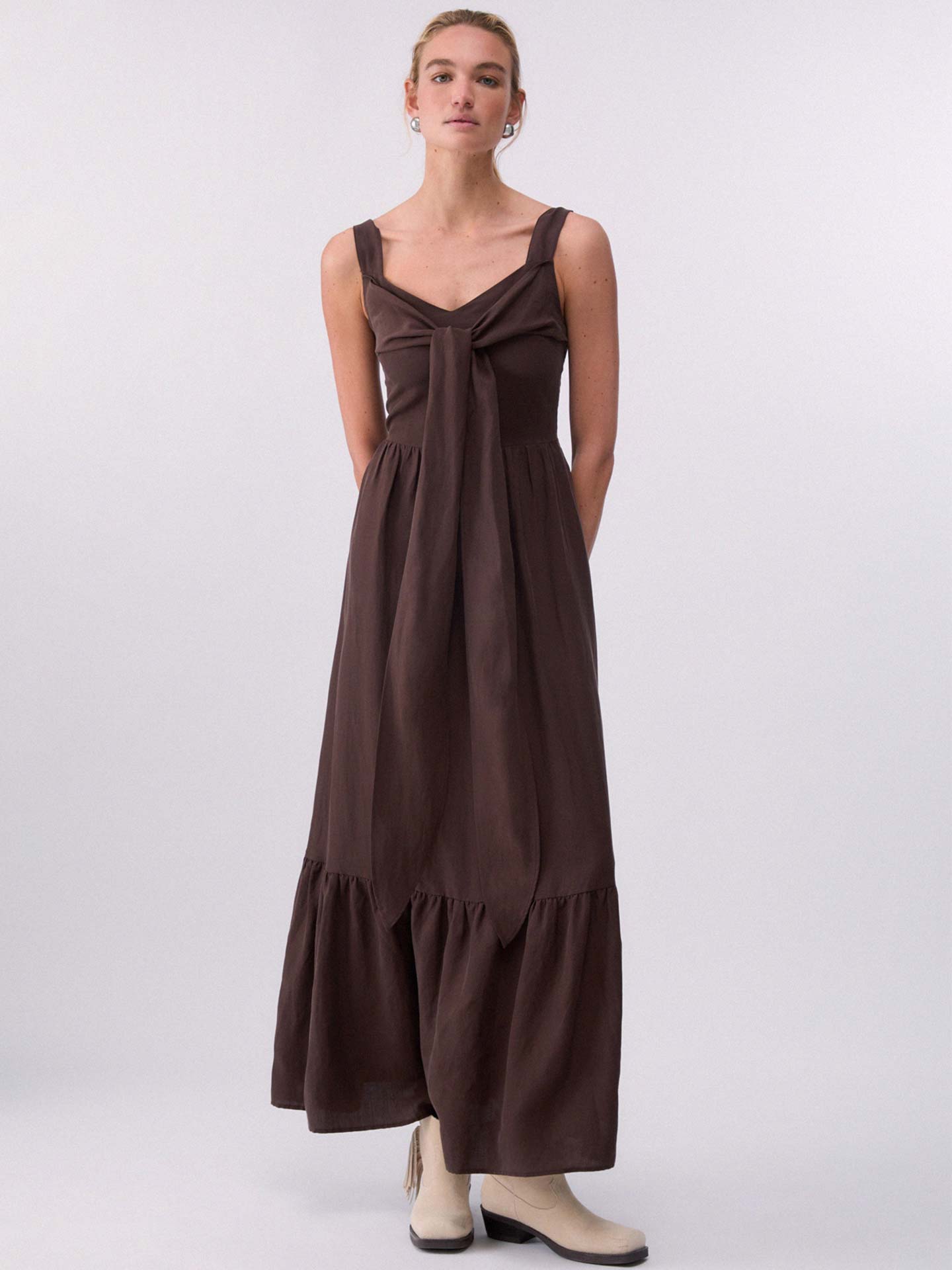 Vestido Comprido com Laço nas Costas