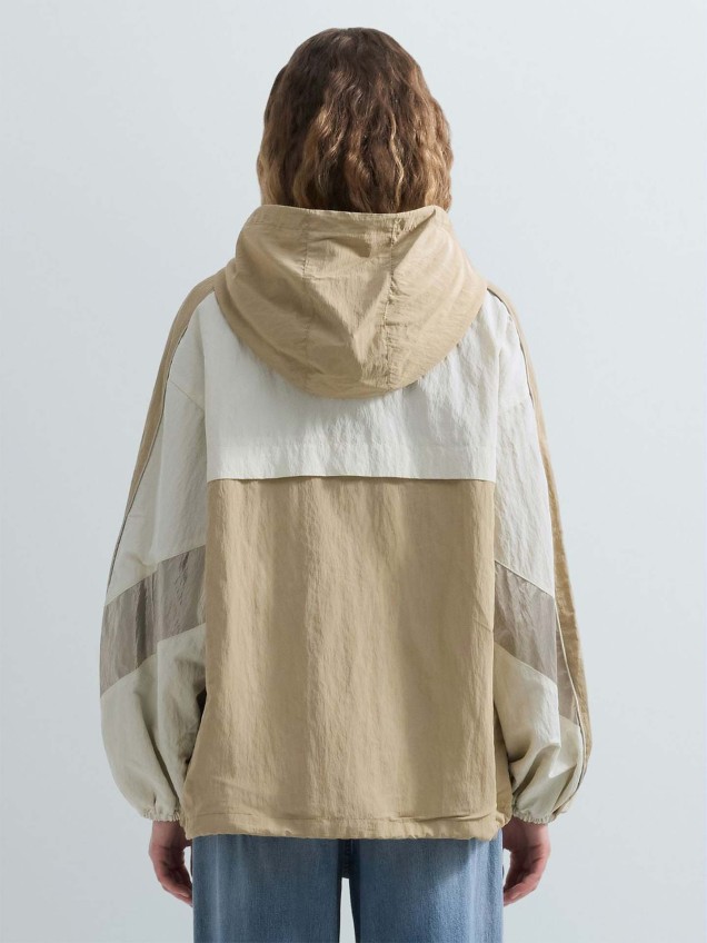 Casaco Oversized com Capuz
