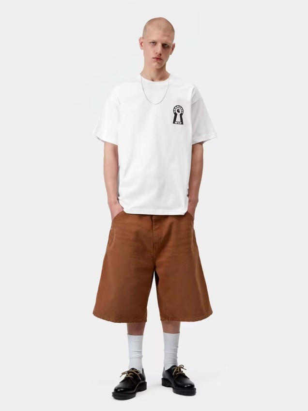 T-shirt Locked