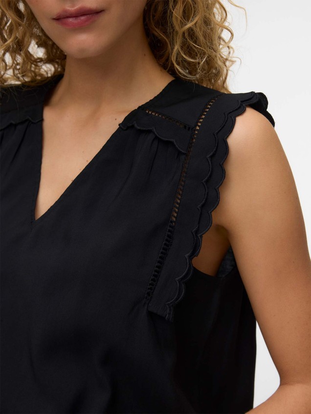 Blusa com Decote em V