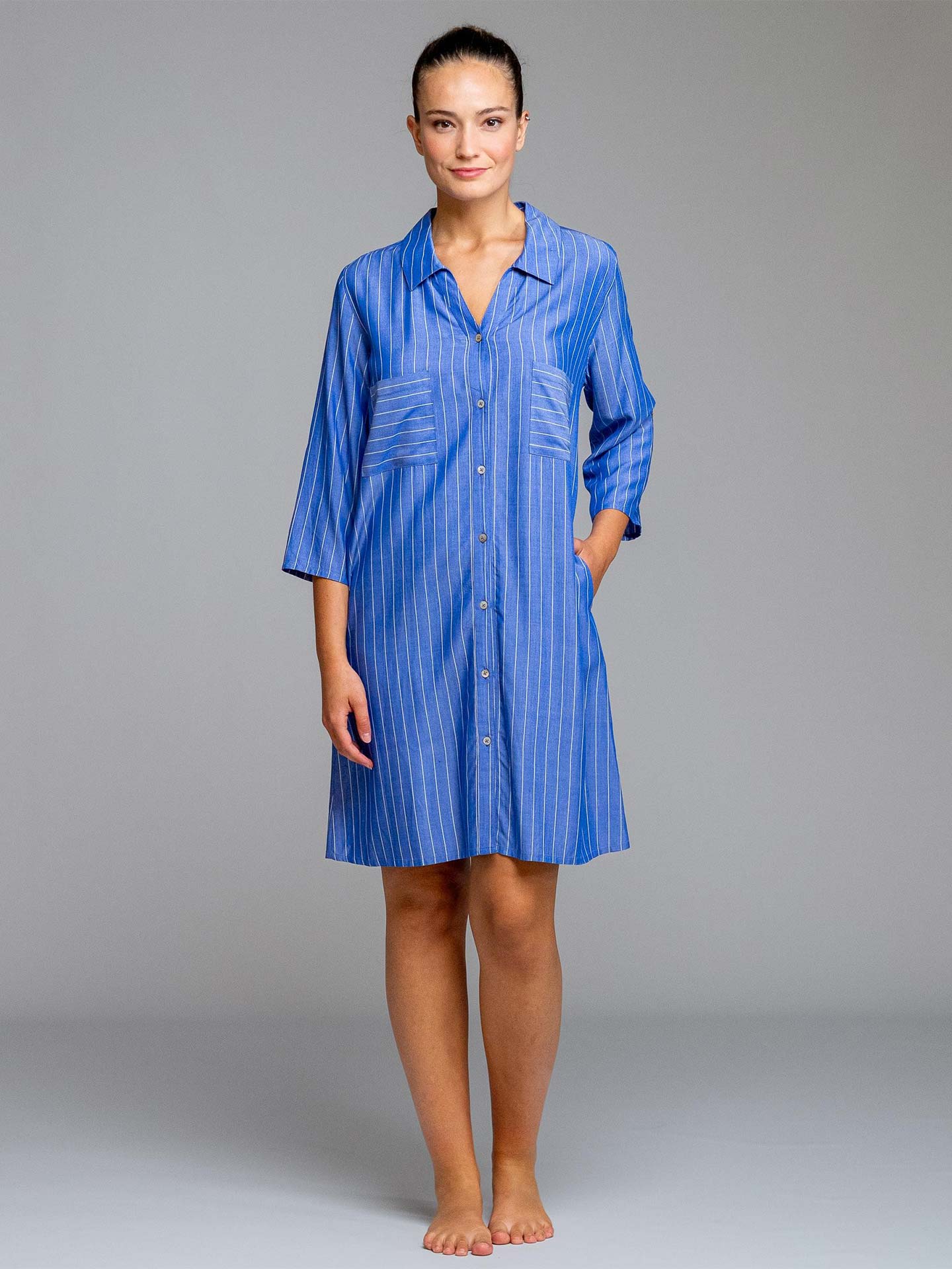 Vestido Camiseiro de Praia às Riscas